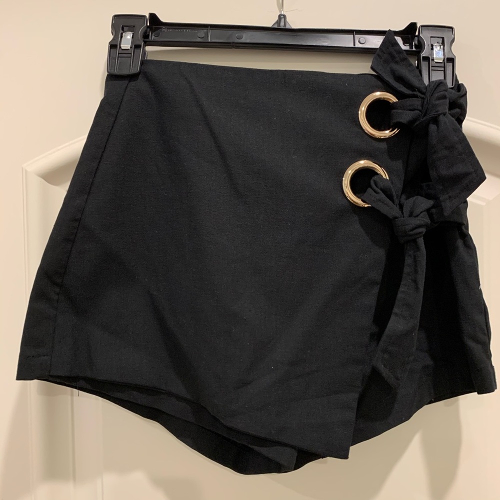 REVOLVE - BY THE WAY TIE WRAP SKORT